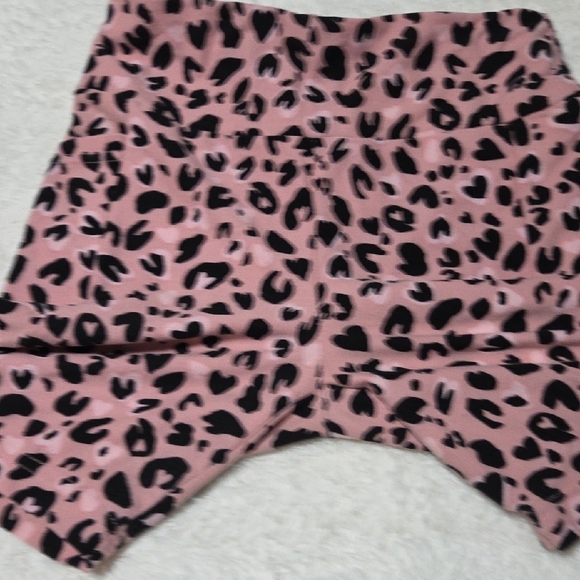 No Boundaries Pink and Black Leopard Print Shorts - Picture 4 of 4